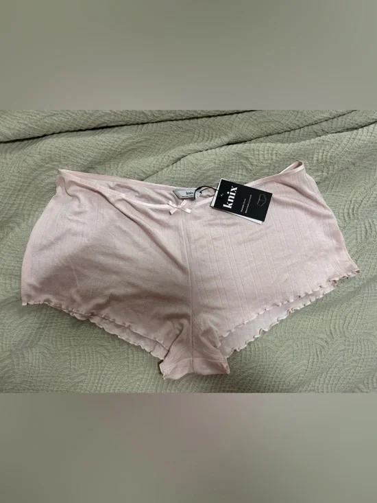 NWT KNIX “ Pointelle Sleep Short” size Large - Picture 2 of 3
